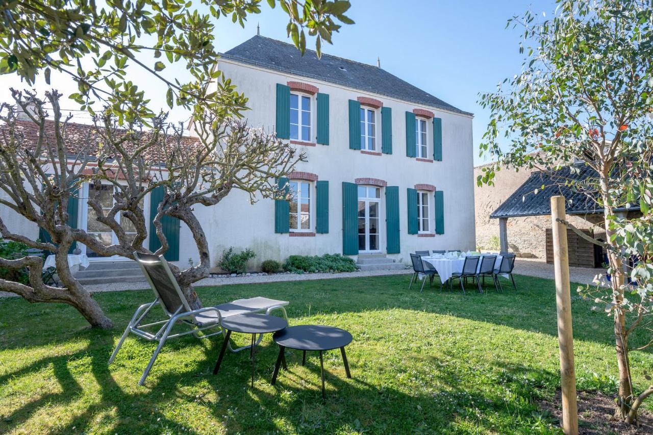 Demeure Familiale De Prefailles Pour 12 Personnes Villa Bagian luar foto